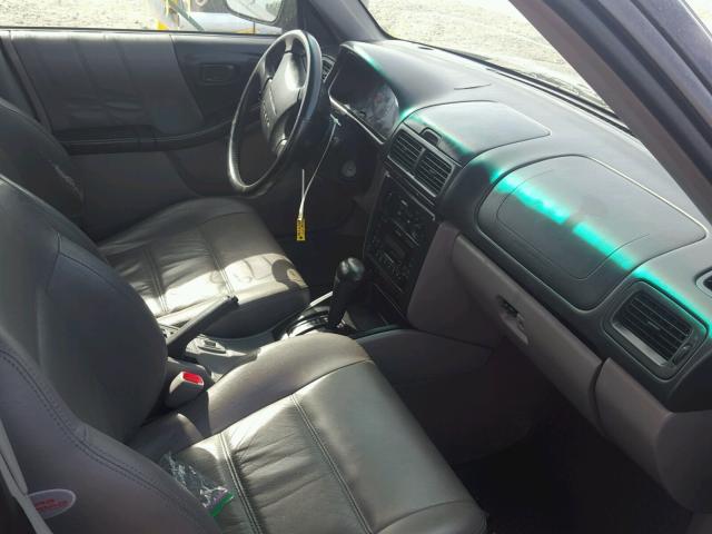 JF1SF65662H758538 - 2002 SUBARU FORESTER S BLACK photo 5