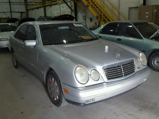 WDBJF65H2XA729253 - 1999 MERCEDES-BENZ E 320 SILVER photo 1