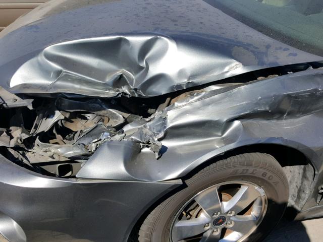 2G2WP522151308263 - 2005 PONTIAC GRAND PRIX Сріблястий фото 9