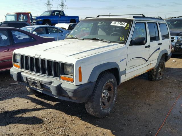 1J4FJ68S1WL178629 - 1998 JEEP CHEROKEE S WHITE photo 2