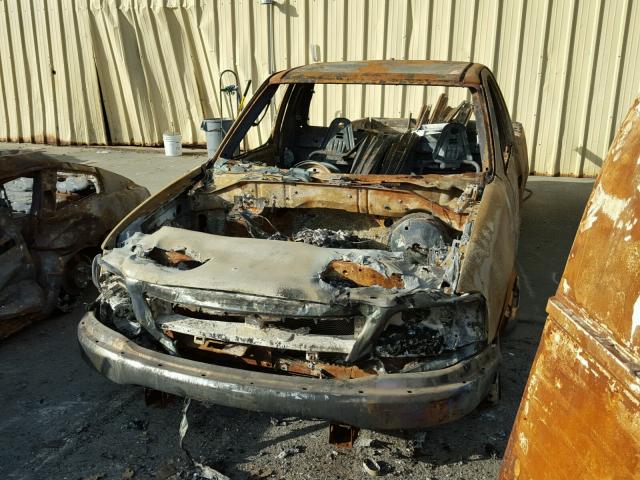 1FTZF17241NB97164 - 2001 FORD F150 BURN photo 2