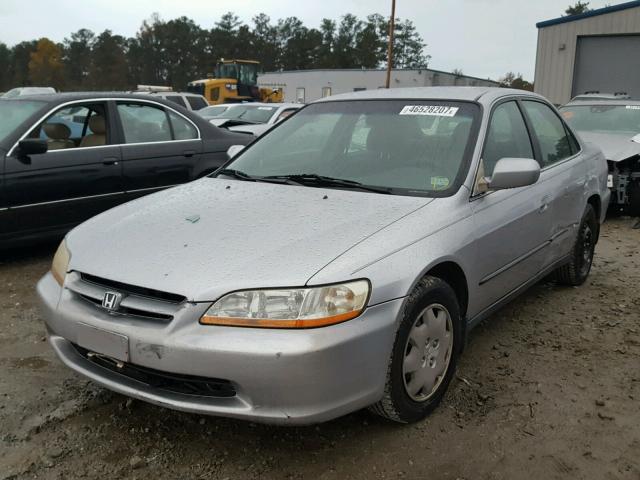 JHMCG5642YC007511 - 2000 HONDA ACCORD SILVER photo 2