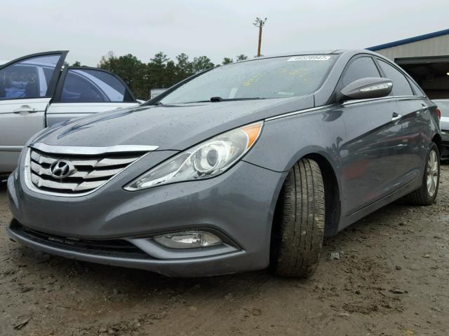 5NPEC4AC1CH477119 - 2012 HYUNDAI SONATA SE GRAY photo 2