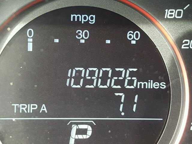 1HGCR2F50DA219964 - 2013 HONDA ACCORD SPO WHITE photo 8