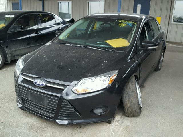 1FADP3F20EL199490 - 2014 FORD FOCUS SE BLACK photo 2