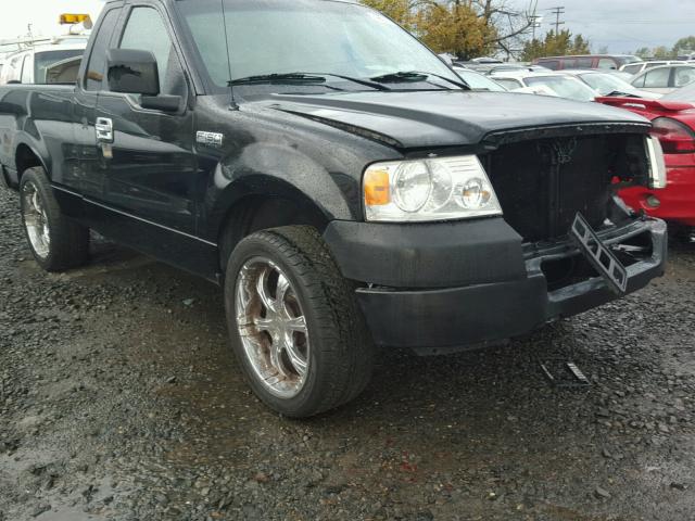 1FTRF122X5NB55188 - 2005 FORD F150 BLACK photo 1