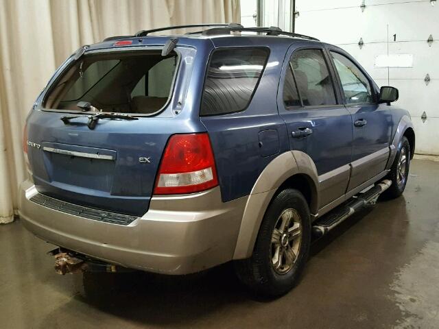 KNDJC733255489358 - 2005 KIA SORENTO BLUE photo 4