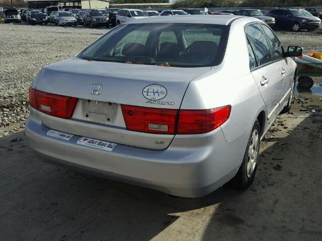 1HGCM55465A052388 - 2005 HONDA ACCORD LX SILVER photo 4