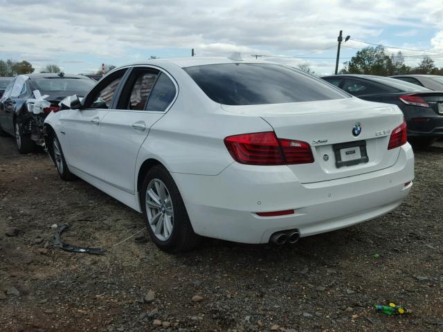 WBA5A7C50FG143563 - 2015 BMW 528 XI WHITE photo 3