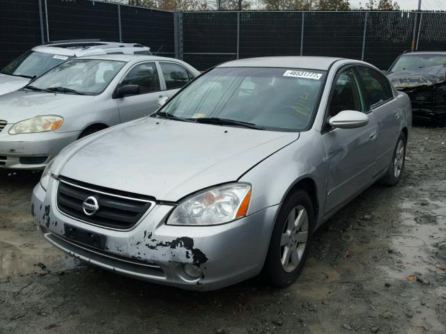 1N4AL11D33C313037 - 2003 NISSAN ALTIMA BAS SILVER photo 2