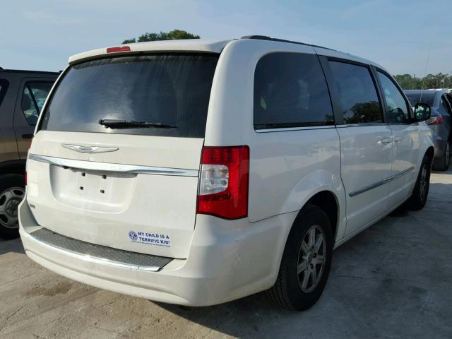 2C4RC1BG2CR312958 - 2012 CHRYSLER TOWN & COU WHITE photo 4