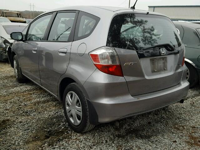 JHMGE8H24AC010727 - 2010 HONDA FIT SILVER photo 3