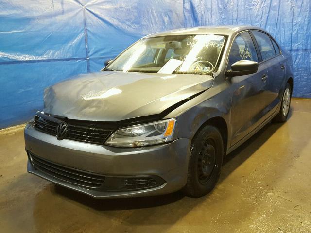 3VW2K7AJ4DM318853 - 2013 VOLKSWAGEN JETTA BASE 灰色 照片 2