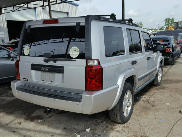 1J8HH48K56C136584 - 2006 JEEP COMMANDER SILVER photo 4