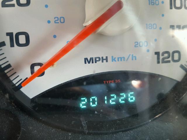 1J4GL38K73W604847 - 2003 JEEP LIBERTY RE GREEN photo 8