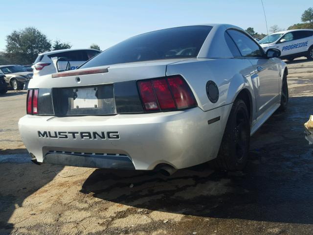 1FAFP42X54F212330 - 2004 FORD MUSTANG GT SILVER photo 4