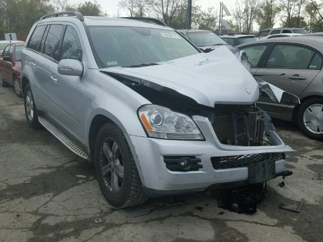 4JGBF71E88A330173 - 2008 MERCEDES-BENZ GL 450 4MA SILVER photo 1