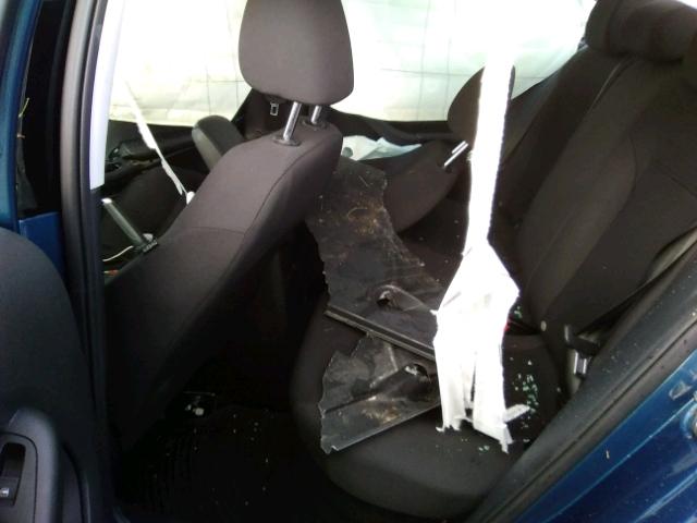 3VWD17AJ0FM275076 - 2015 VOLKSWAGEN JETTA SE أزرق صورة 6