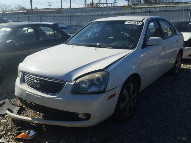 KNAGE123275107865 - 2007 KIA OPTIMA LX WHITE photo 2