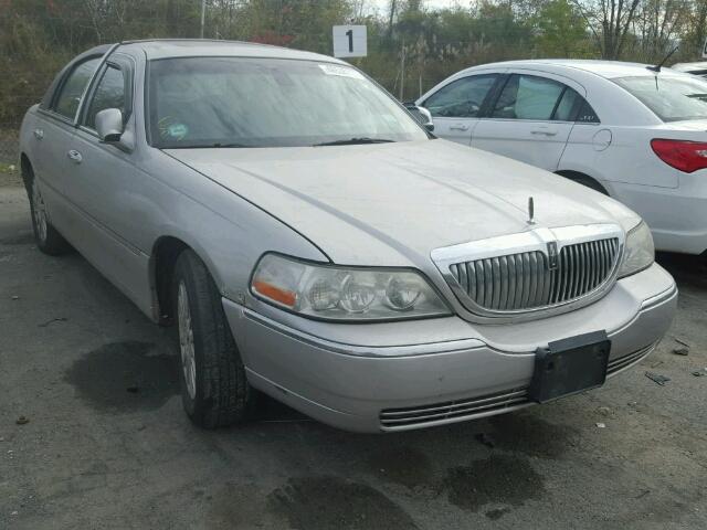 1LNHM82W83Y605618 - 2003 LINCOLN TOWN CAR S BEIGE photo 1