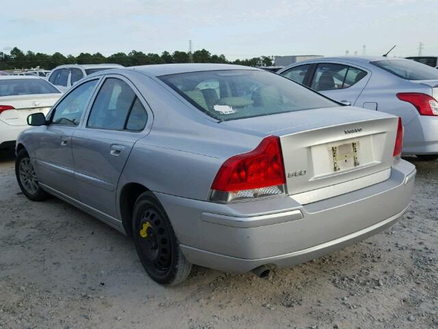YV1RS640652447081 - 2005 VOLVO S60 SILVER photo 3