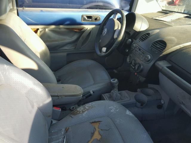 3VWDD21C8YM416684 - 2000 VOLKSWAGEN NEW BEETLE Mavi foto 5