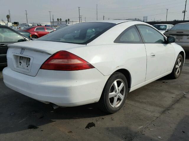 1HGCM72515A018710 - 2005 HONDA ACCORD LX WHITE photo 4