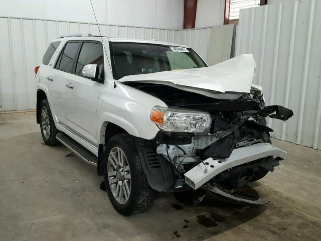 JTEBU5JR8D5135206 - 2013 TOYOTA 4RUNNER SR WHITE photo 1