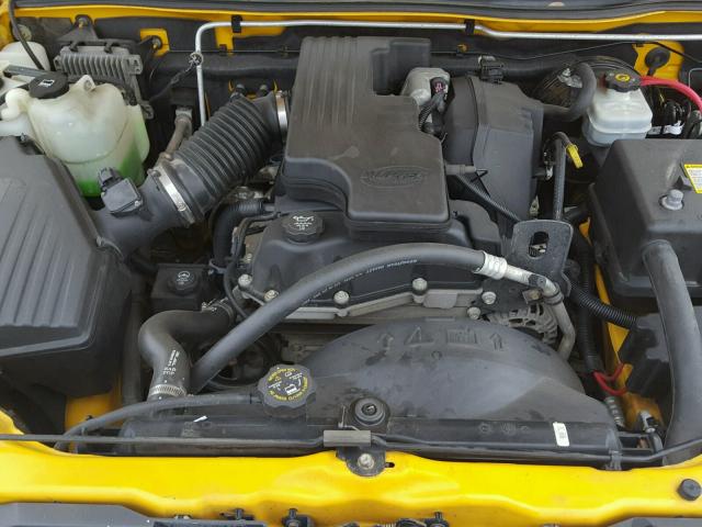 1GTCS148558275014 - 2005 GMC CANYON YELLOW photo 7