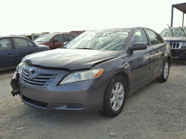 4T4BE46K79R119570 - 2009 TOYOTA CAMRY BASE GRAY photo 2