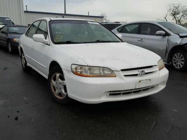 JHMCG6683YC029476 - 2000 HONDA ACCORD EX WHITE photo 1