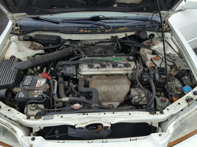 JHMCG6683YC029476 - 2000 HONDA ACCORD EX WHITE photo 7