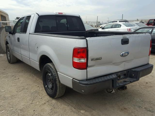 1FTRX12W76NB48152 - 2006 FORD F150 SILVER photo 3