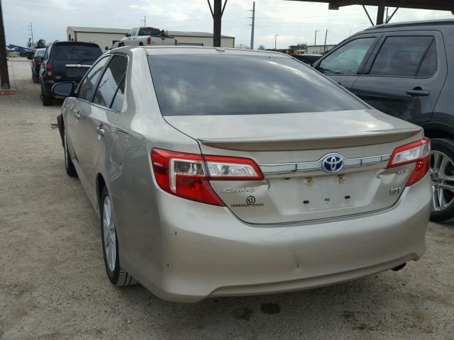 4T1BD1FK4EU114266 - 2014 TOYOTA CAMRY HYBR TAN photo 3