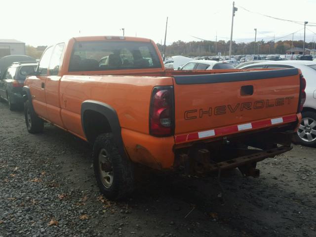 1GCHC29U66E244355 - 2006 CHEVROLET SILVERADO ORANGE photo 3