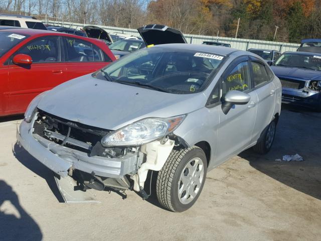 3FADP4AJ1CM139735 - 2012 FORD FIESTA S SILVER photo 2