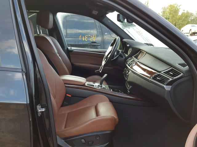 5UXZV8C58DL898929 - 2013 BMW X5 XDRIVE5 Schwarz Foto 5