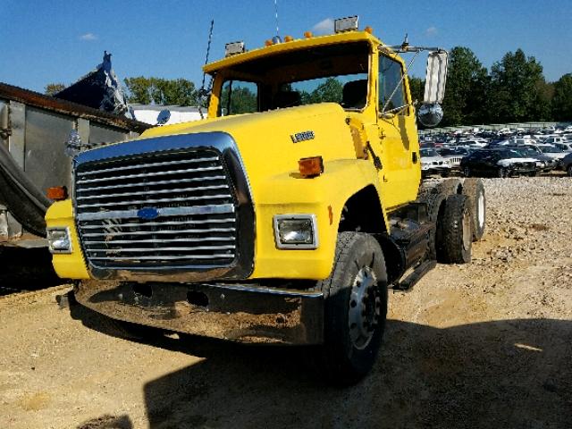 1FDYU90U6SVA32869 - 1995 FORD L-SERIES L YELLOW photo 2