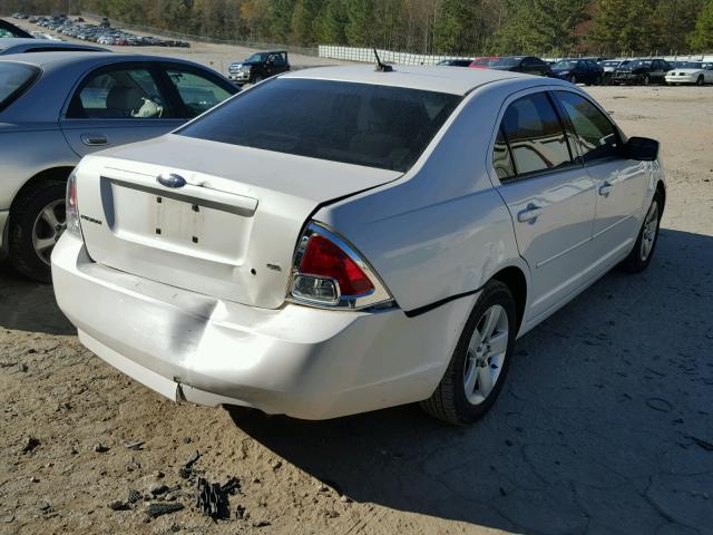 3FAHP07Z99R159783 - 2009 FORD FUSION SE WHITE photo 4