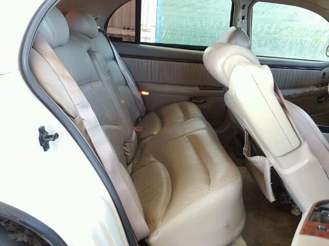 1G4CU5211X4611898 - 1999 BUICK PARK AVENU WHITE photo 6