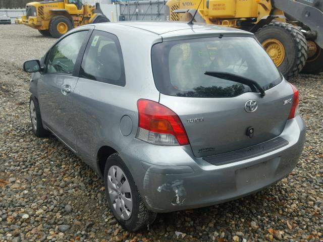 JTDJT903395225720 - 2009 TOYOTA YARIS GRAY photo 3