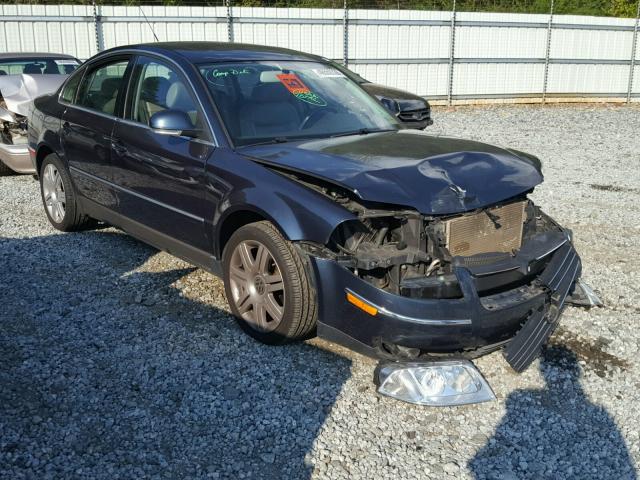 WVWRU63B65E077056 - 2005 VOLKSWAGEN PASSAT GLX BLUE photo 1