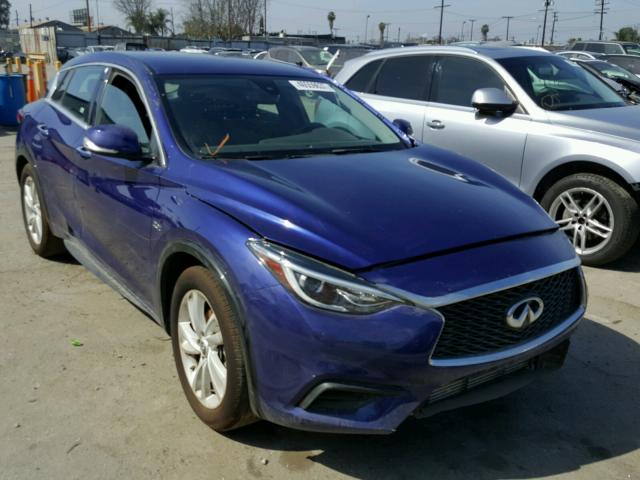 SJKCH5CP9HA030998 - 2017 INFINITI QX30 BASE BLUE photo 1