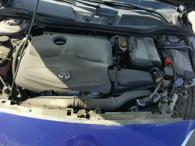 SJKCH5CP9HA030998 - 2017 INFINITI QX30 BASE BLUE photo 7