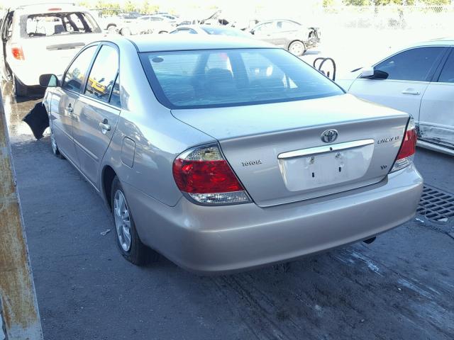 4T1BF30K45U089500 - 2005 TOYOTA CAMRY LE TAN photo 3