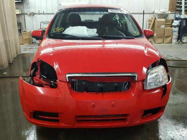 KL1TD56EX9B299314 - 2009 CHEVROLET AVEO LS RED photo 9