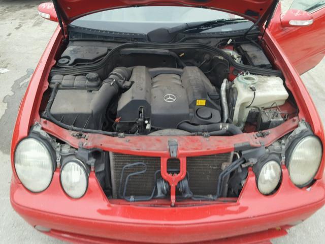 WDBLJ65G52F198429 - 2002 MERCEDES-BENZ CLK RED photo 5