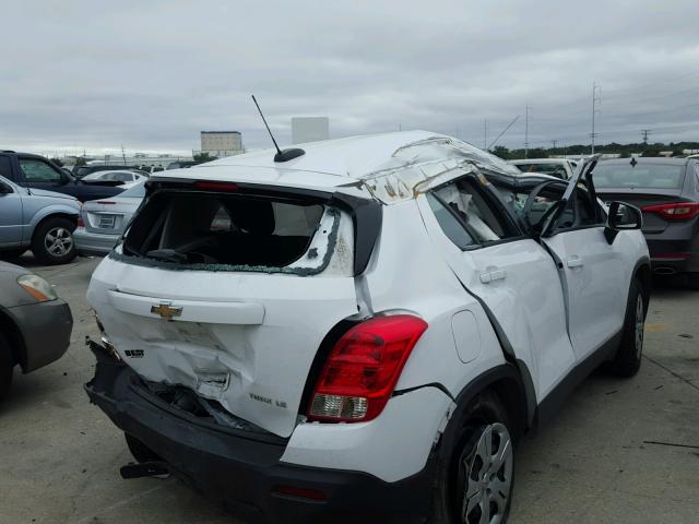 3GNCJKSBXGL272564 - 2016 CHEVROLET TRAX LS WHITE photo 4