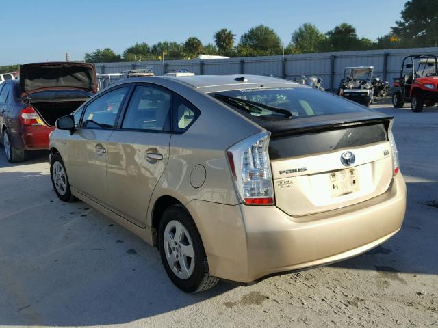 JTDKN3DU8A0183948 - 2010 TOYOTA PRIUS TAN photo 3