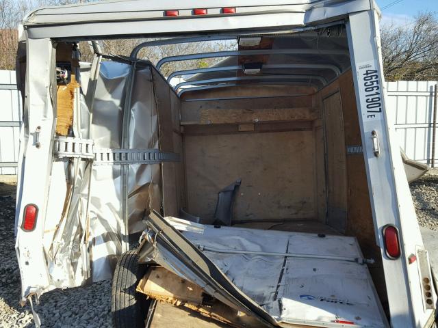 1W4200E2241109376 - 2004 WELLS CARGO RF6122 WHITE photo 6